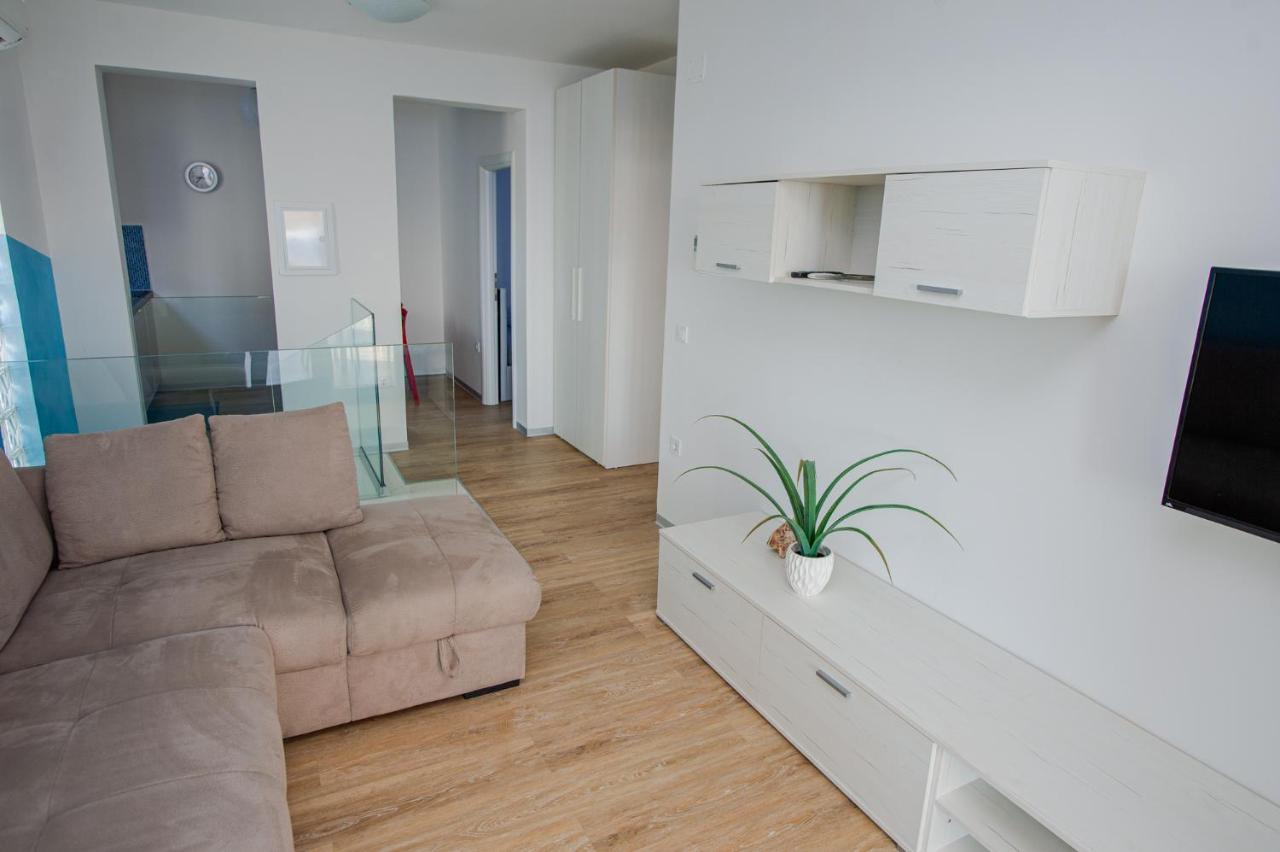 Exclusive Seaside Dream Apartments 穆泰尔岛 外观 照片